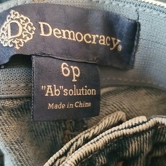 Democracy Light Blue Ankle Jeans - Picture 5 of 5